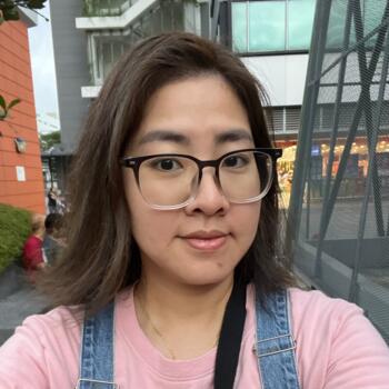 Babysitter in Singapore Island: Nhu