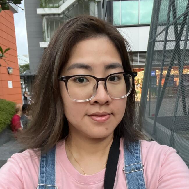 Babysitter in Singapore Island: Nhu