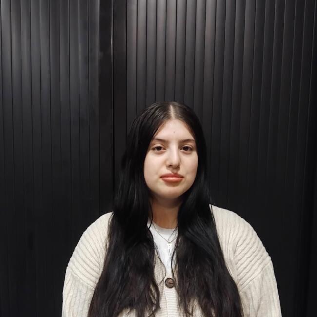 Babysitter in Juvisy-sur-Orge: Iuliana