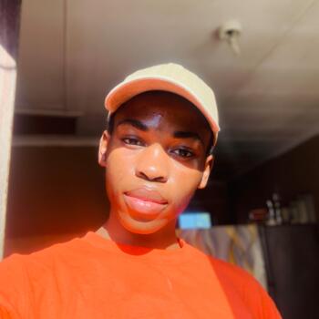 Babysitter in Richards Bay: Lethukuthula