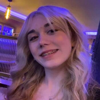 Babysitter in Londonderry: Mikayla