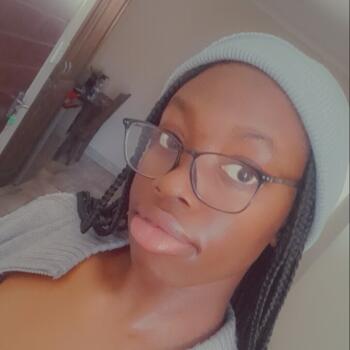 Babysitter in Midrand: Thonia
