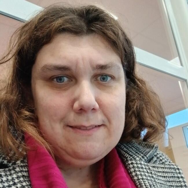 Babysitter in Nérac: Muriel