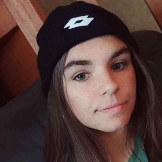 Babysitter in La Ville-aux-Clercs: Orianne
