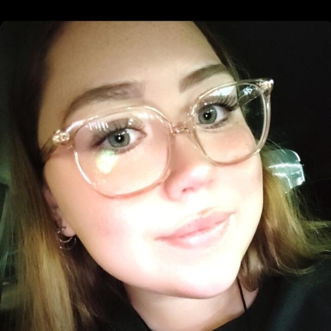 Babysitter in Hamilton: Helena