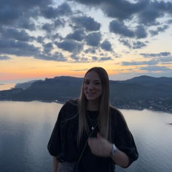 Babysitter Aubagne: Lola