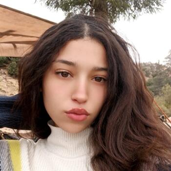 Babysitter in Meknes: Rihab