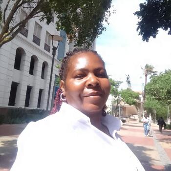 Babysitter in Cape Town: Francisca