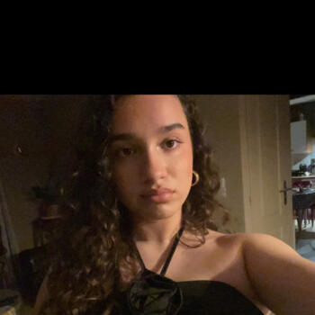 Babysitter Notre-Dame-d'Oé: Jade