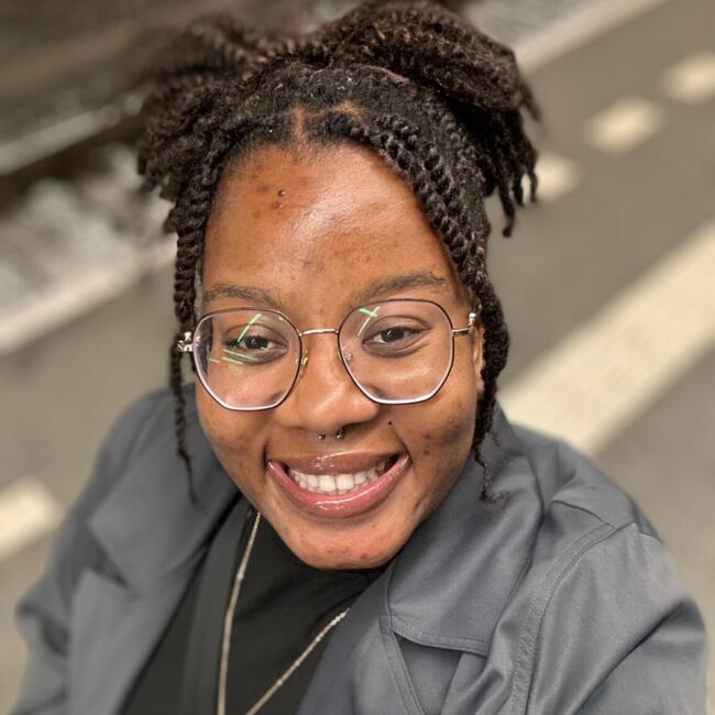Babysitter in Rotterdam: Lerato