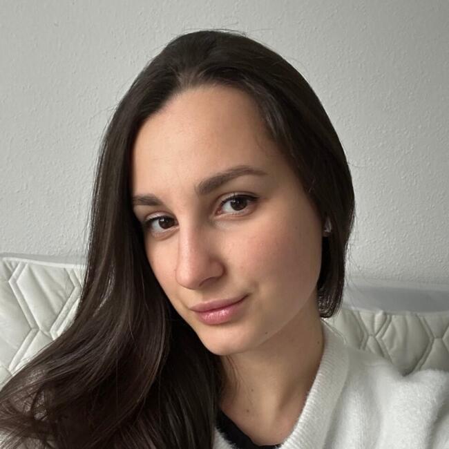 Babysitter in Offenbach: Olha