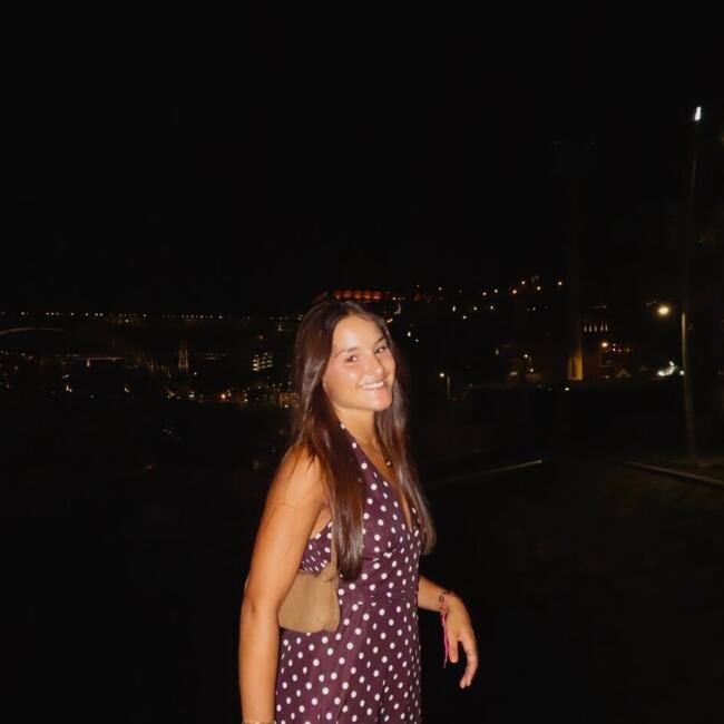 Babysitter in Coimbra: Bianca