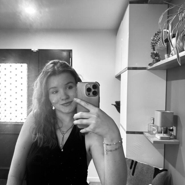 Babysitter in Neuville-de-Poitou: Sibylle