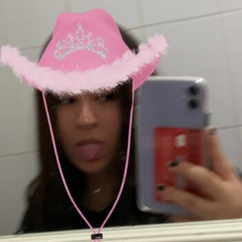 Babysitter in San Isidro: Brenda