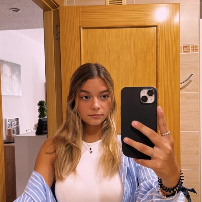 Nanny in Porreres: Juana Maria