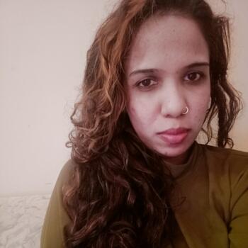 Babysitting job in Nawala: babysitting job Rashmi