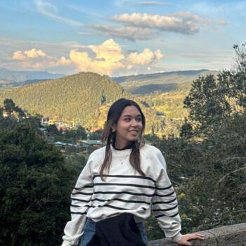 Babysitter in Bogotá: Alice