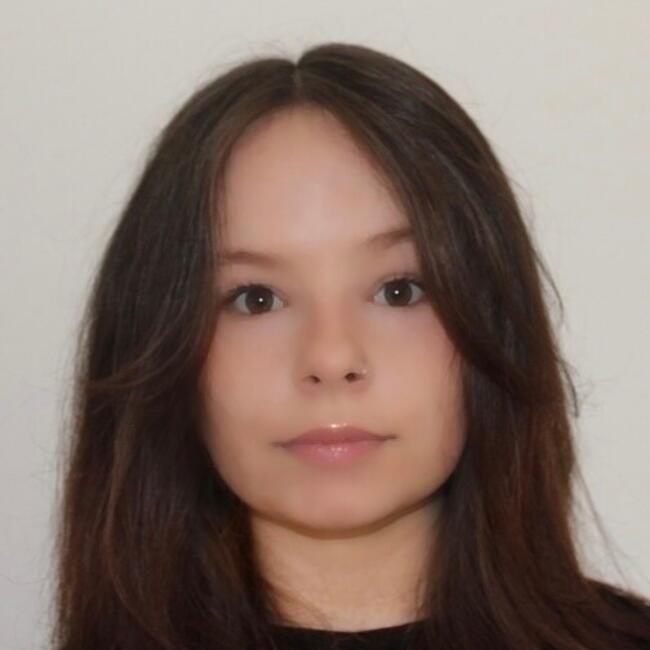 Babysitter in Diest: Zoë