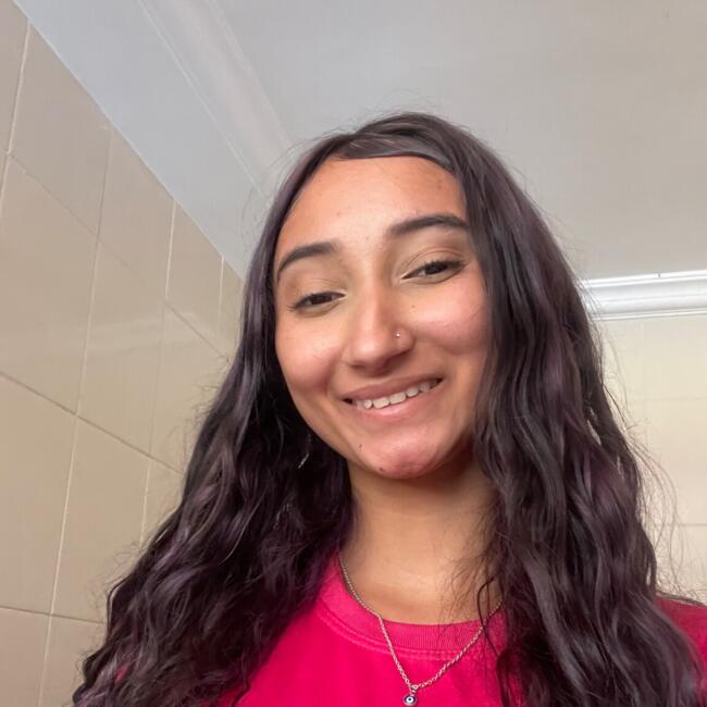 Babysitter in Aparecida de Goiânia: Esthefany