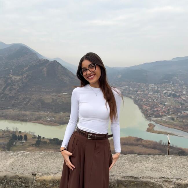 Babysitter in Eilat: אבישג מזל אטיאס