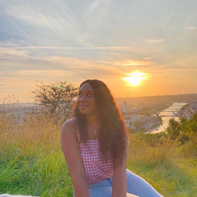 Babysitter in Rouen: Éloé