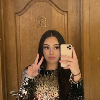 Babysitter Ottignies-Louvain-la-Neuve: Amina