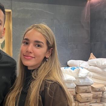 Babysitter in Tigre: Victoria