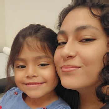 Babysitting job in Durham: babysitting job Maydelin