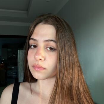 Babysitter in Navegantes: Anna