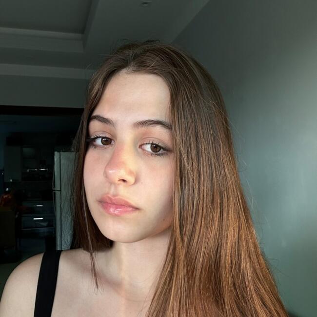 Babysitter in Navegantes: Anna