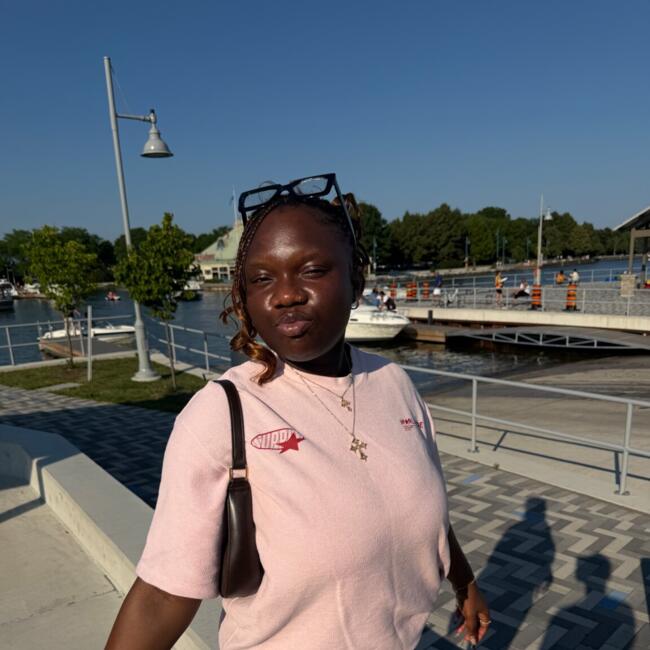 Gardienne à Etobicoke: Ameli
