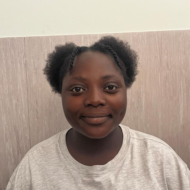 Babysitter em Barcelona: Aishat
