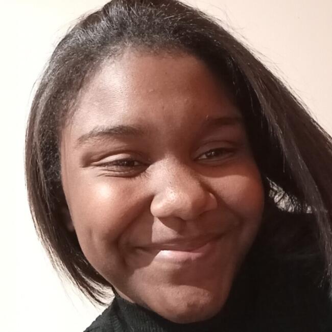 Babysitter em Batalha: Ewelyn vitória