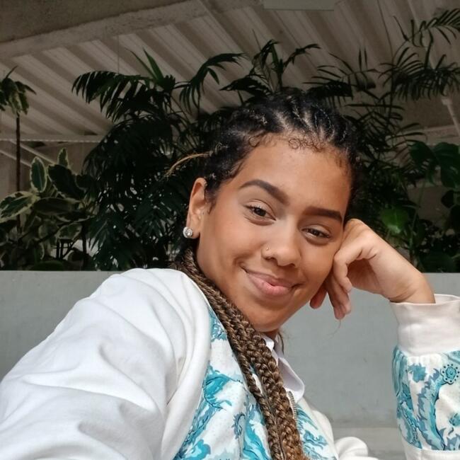 Babysitter in Osasco: Thayna