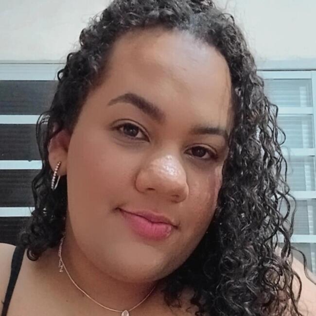 Babysitter in São Carlos: Beatriz