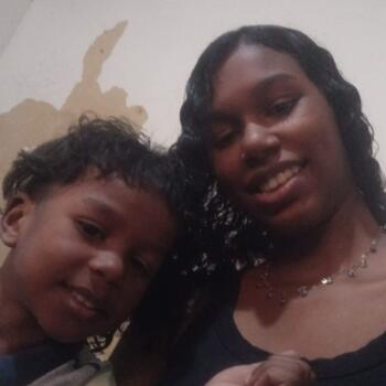 Babysitting job in Barra Mansa: babysitting job David e liam