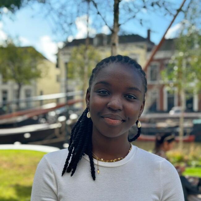 Babysitter in Leeuwarden: Felicia