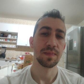 Trabajo para niñera en São Paulo: trabajo para niñera Victor