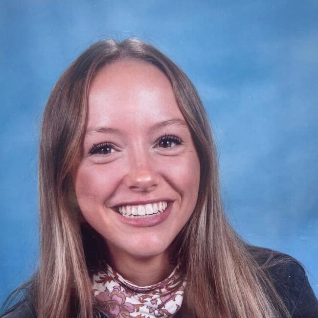 Babysitter in Lille: Lola