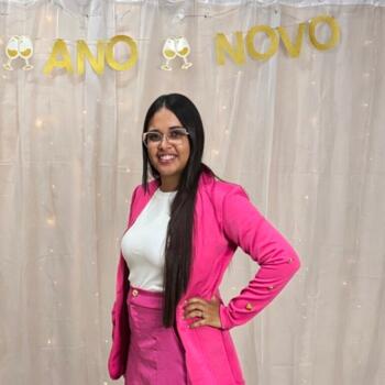 Babá em Carpina: Suênnia