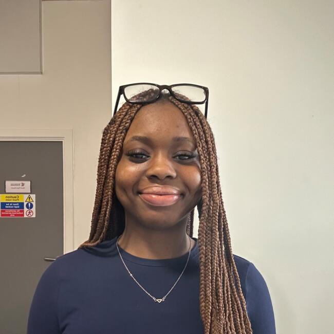 Babysitter in Feltham: Blessing