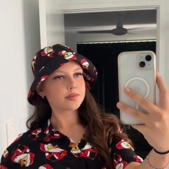 Babysitter Brisbane: Izzy