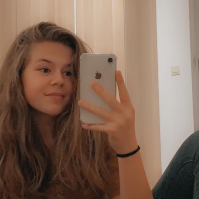 Opiekunka do dziecka w Tournai: Laurine