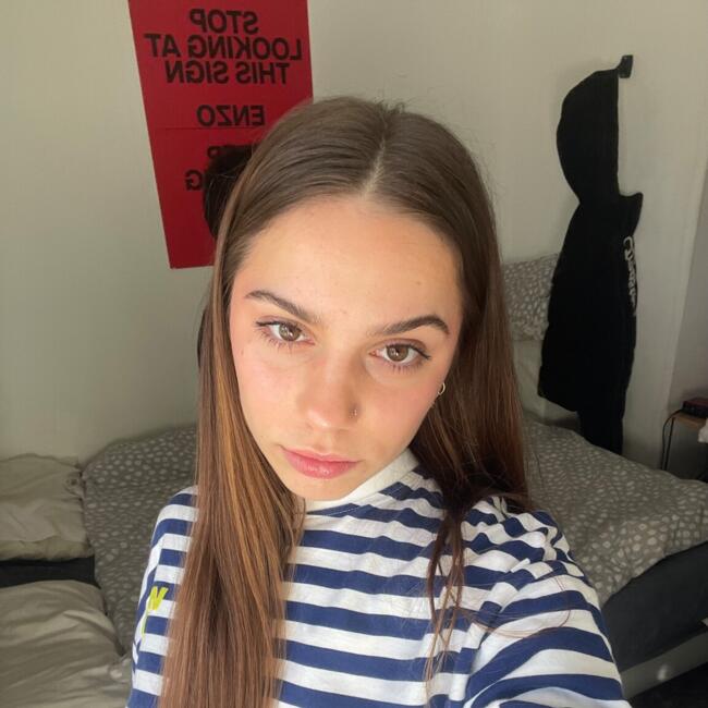 Babysitter in London: Aurora