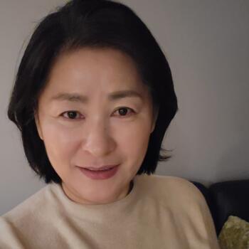Babysitter Kongnŭng-dong: 용희