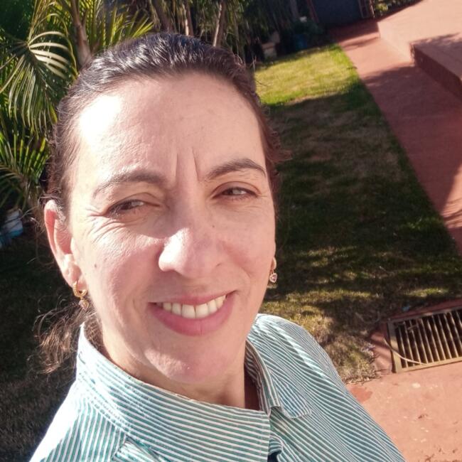 Babá em Londrina: Ivone