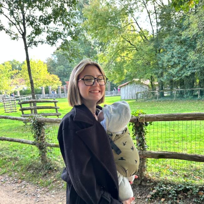 Babysitter in Les Châtelliers-Châteaumur: Léa
