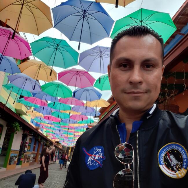 Trabajo para niñera en Guadalajara: HUGO