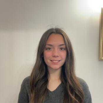 Niñera en Santa Cristina de Aro: Daniela