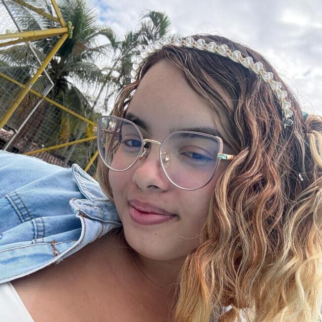 Babysitter in Nova Iguaçu: Bruna